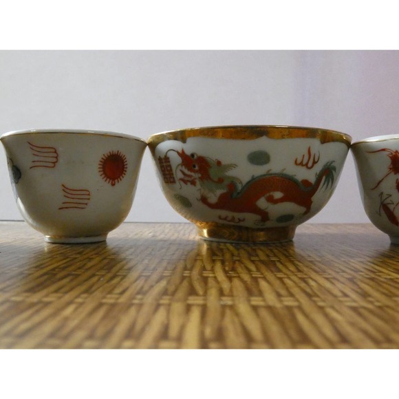 Vintage Dragonware Bowl with Four Dragonware Tea Cups - Picture 2 of 8